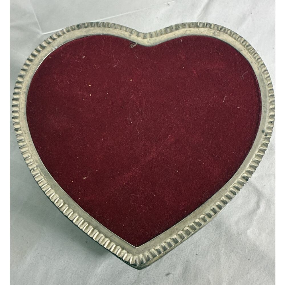 Metal Heart-Shaped Trinket/Jewelry Box Decorative Mid Century Modern Vintage - Picture 7 of 12